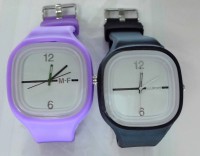 Reloj de silicon ss.com Cuadrado